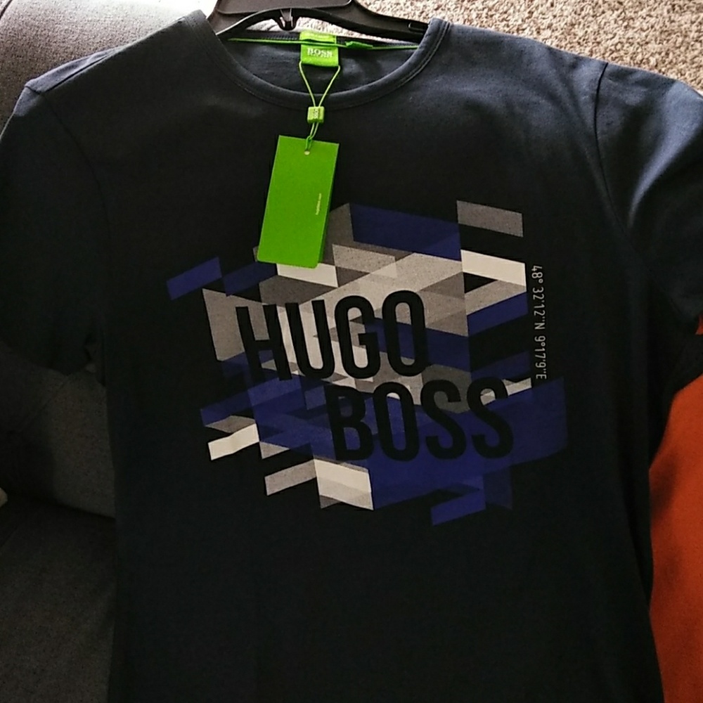 Brand New With Tags Mens Hugo Boss T-SHIRTS!!